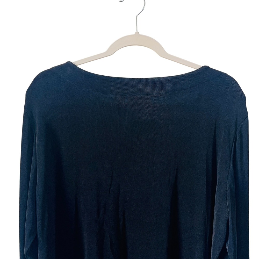 Chico's Travelers Layer-Up Tee Black V-Neck Top Size 3 (XL) NWT Casual Flowy - Picture 5 of 7